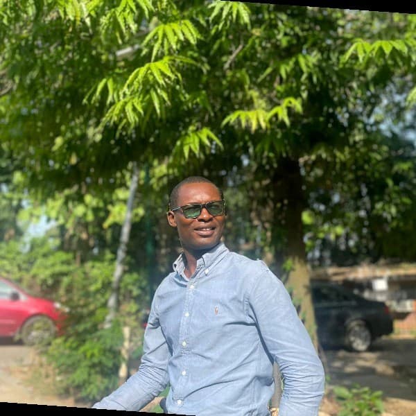 Dr. Olumide Odeyinka